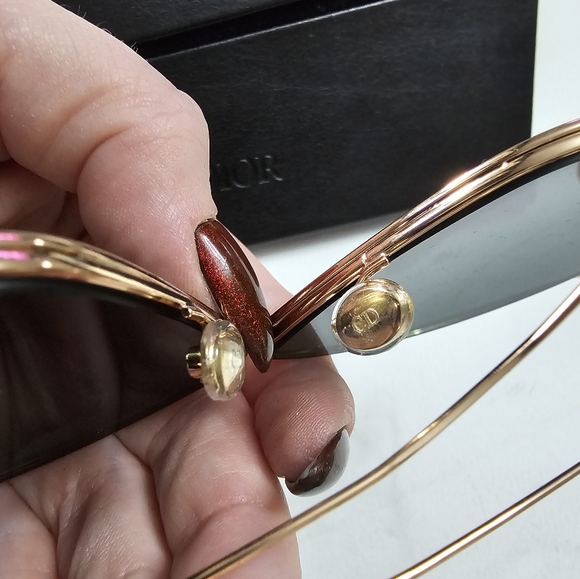 Christian Dior Sunglasses 100% Authentic Forest Green LENS With GOLD RIM - Picture 9 of 11